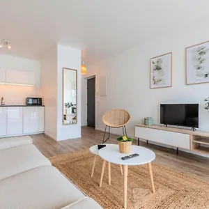  Apartment Europe/flandres Stations With Balcony!