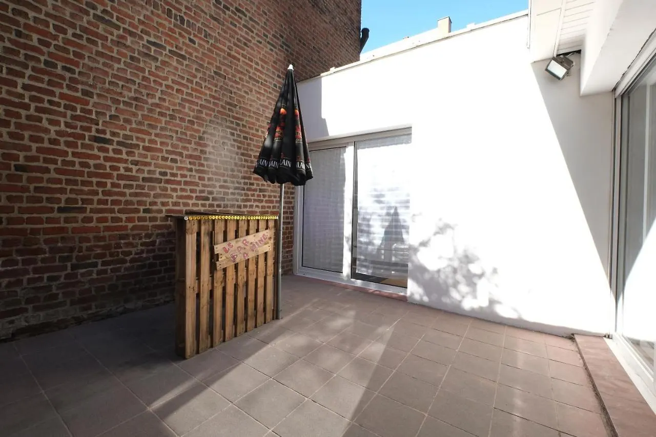 Escale De 80 M2 Avec Cour Et Parking Apartment Lille